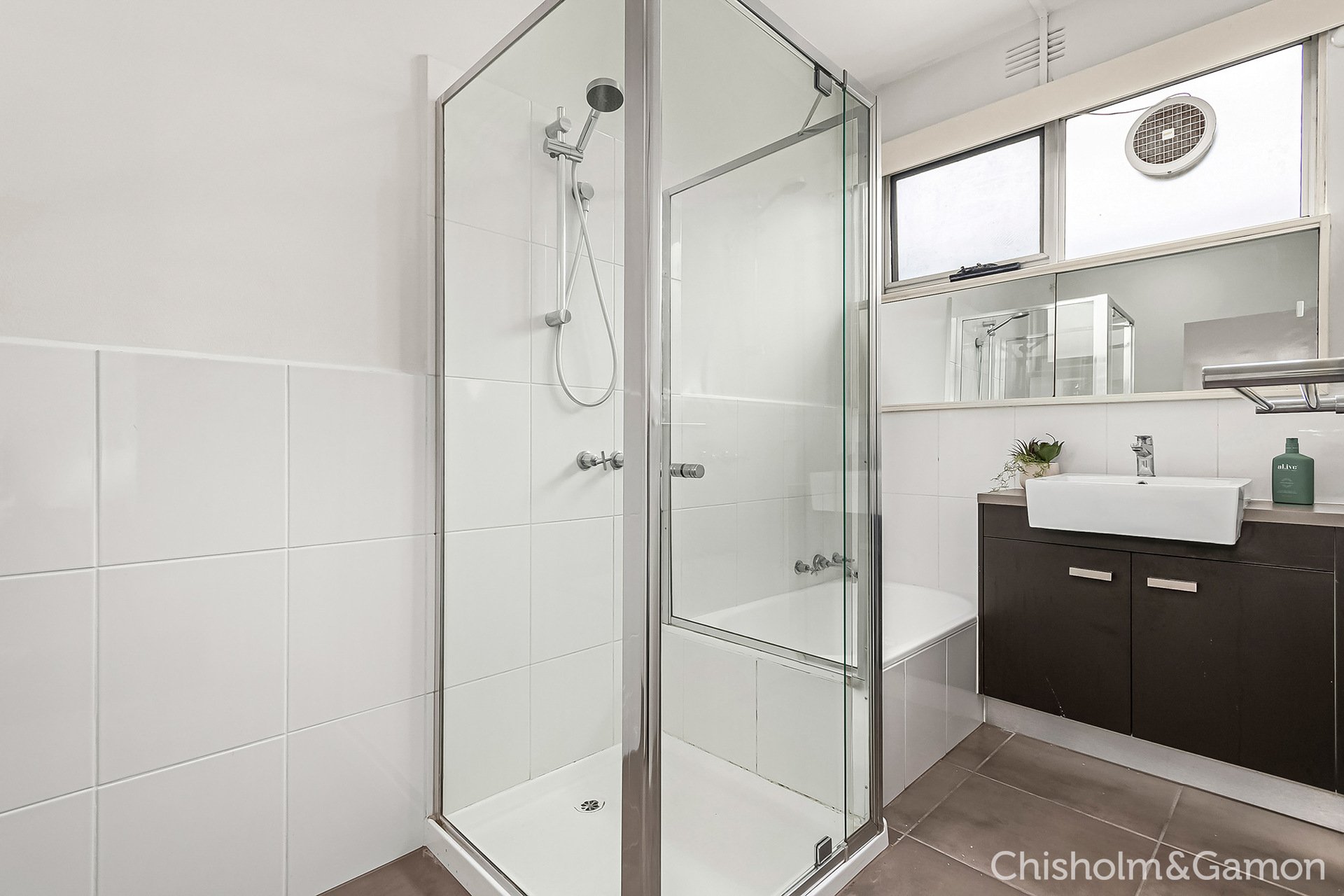2/54 Scott Street, Elwood image 6