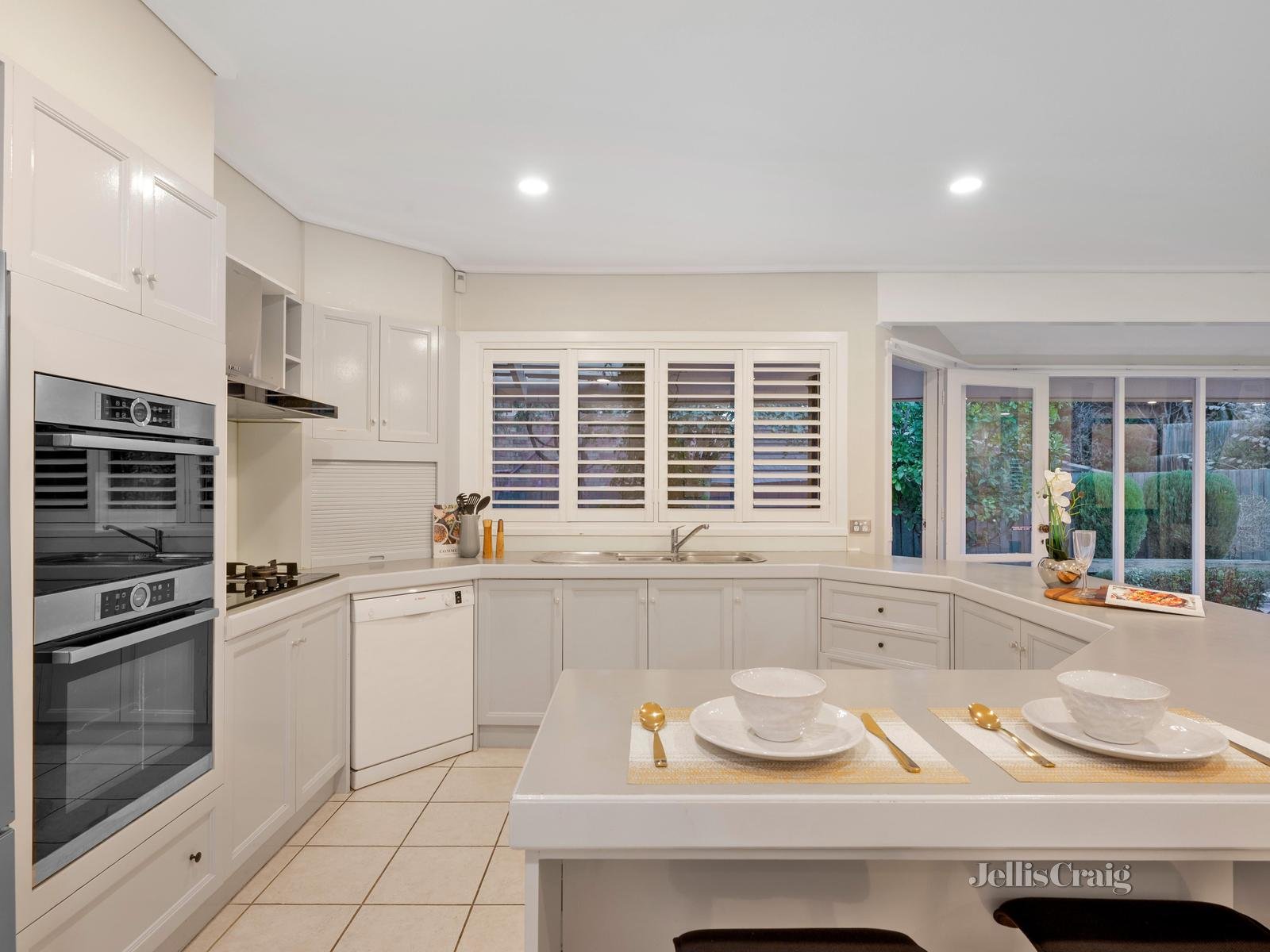 254 Serpells Road, Templestowe image 4