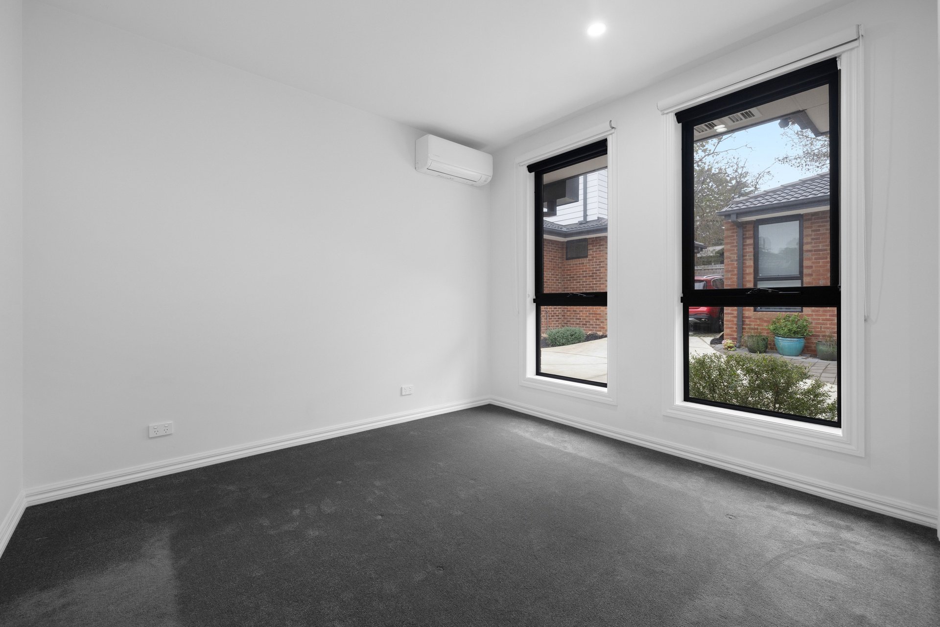 2/54 Surrey Road East, Croydon image 8