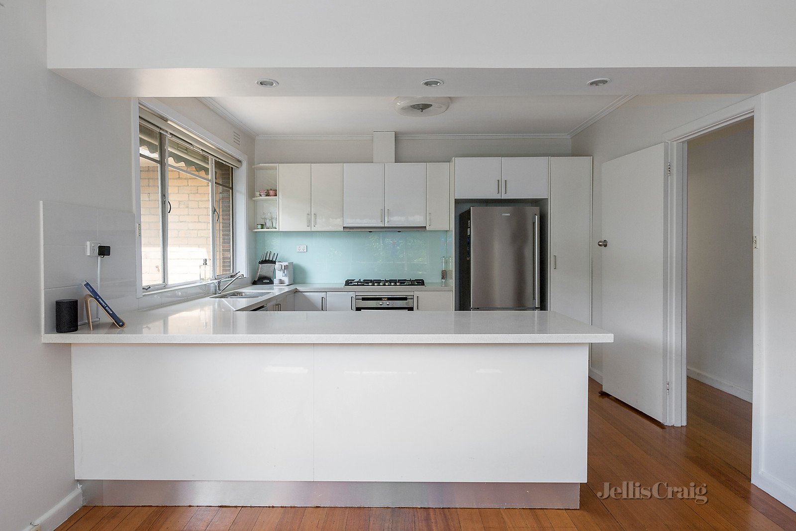 254 Waverley Road, Malvern East image 5