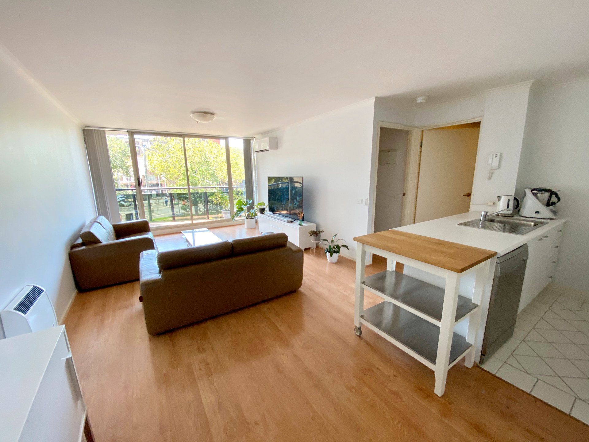 25 / 416a St Kilda Road MELBOURNE