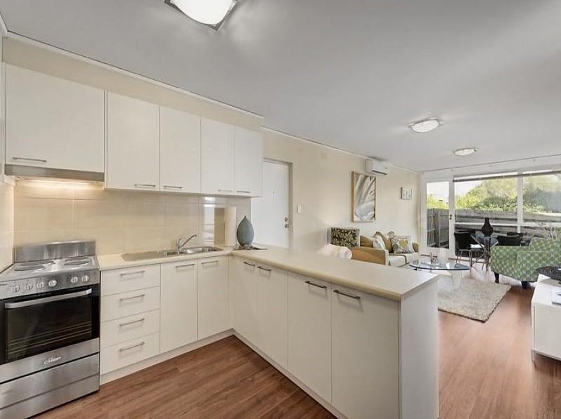 2/545 Doncaster Road, Doncaster image 2