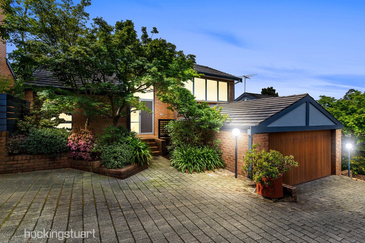 2/55-57 Winfield Road, Balwyn North image 1