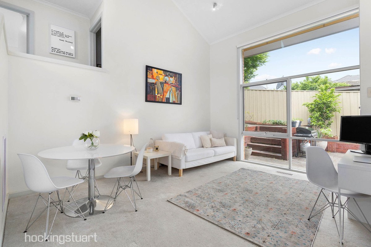 2/55-57 Winfield Road, Balwyn North image 2