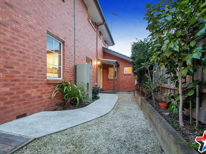 2/55 Albert Hill Road, Lilydale image 14