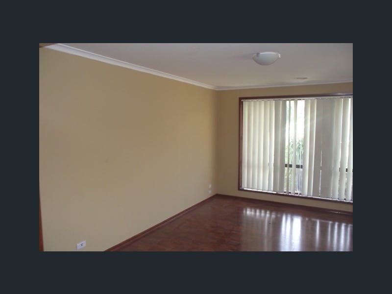 2/55 Atkinson Street, Chadstone image 3