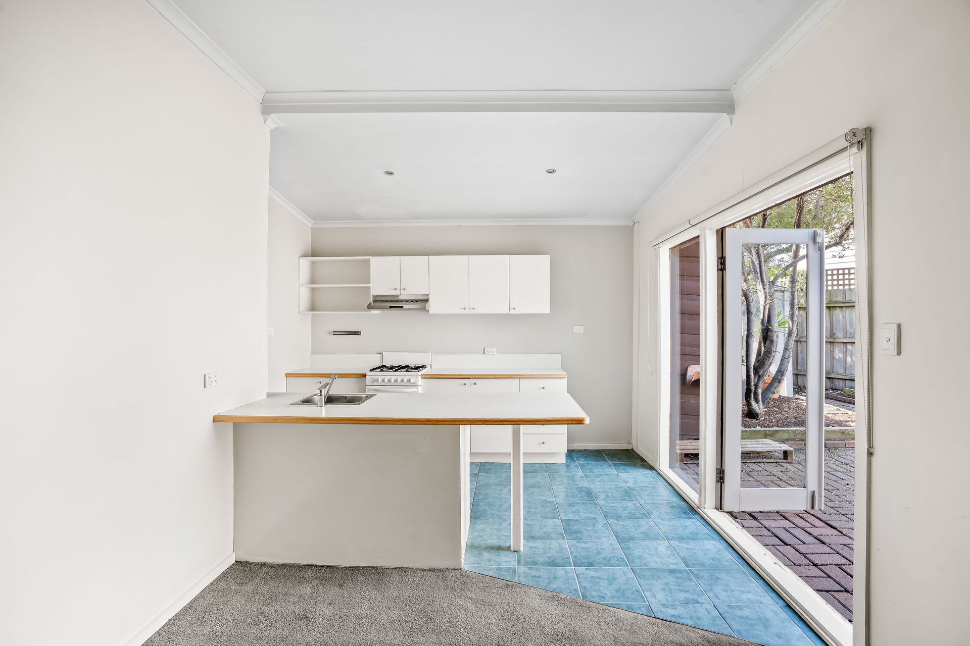 255 Bridport Street West, Albert&nbsp;Park image 2