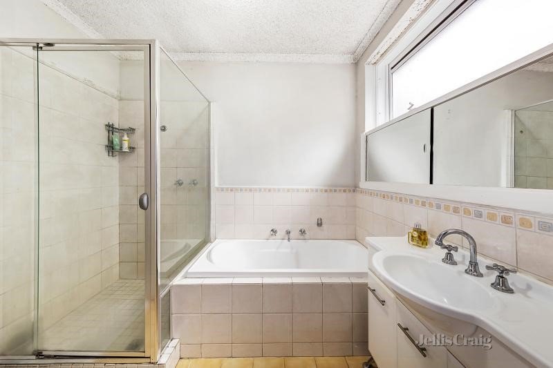 2/55 Brougham Street, Kew image 5
