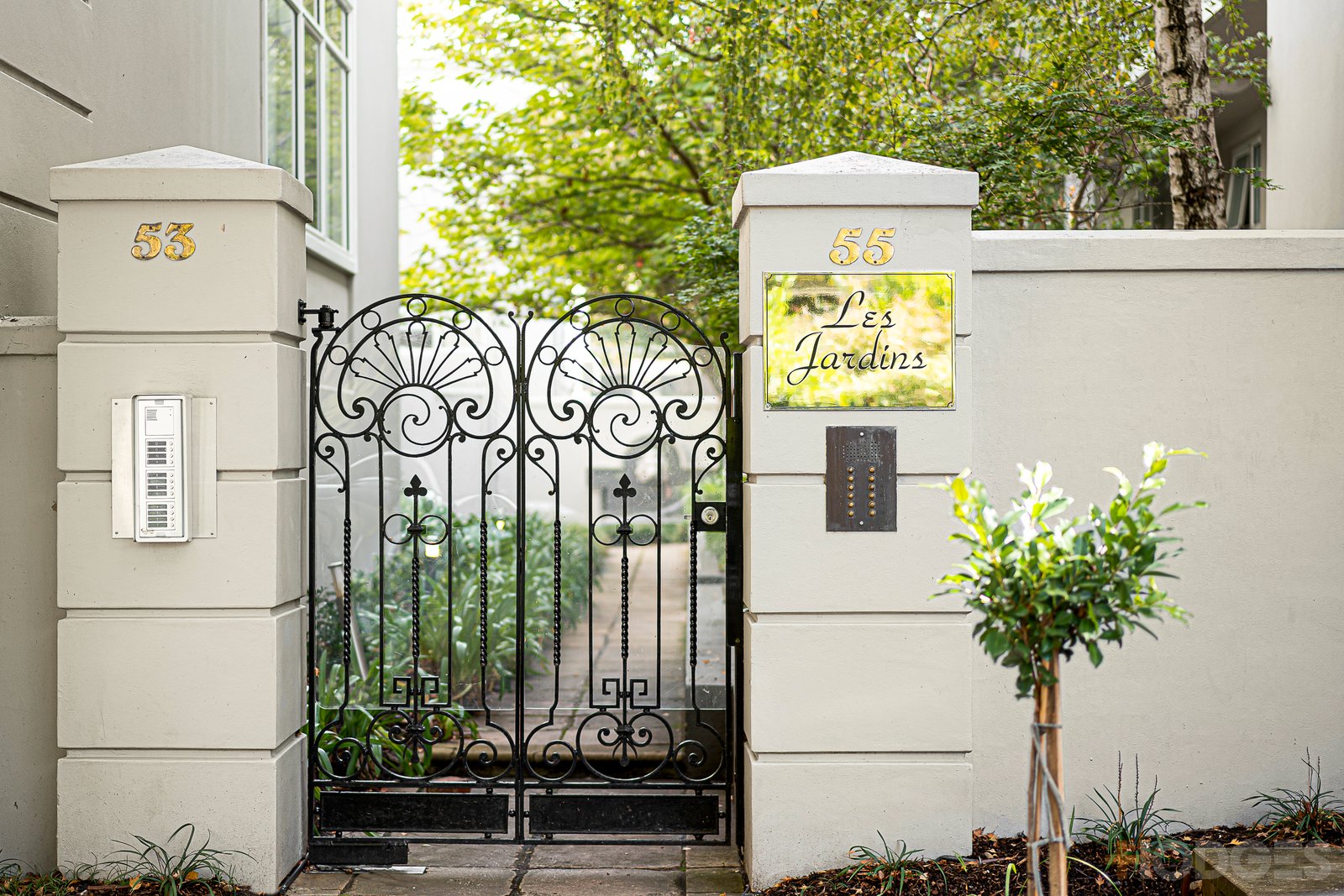 2 / 55 Caroline Street South Yarra