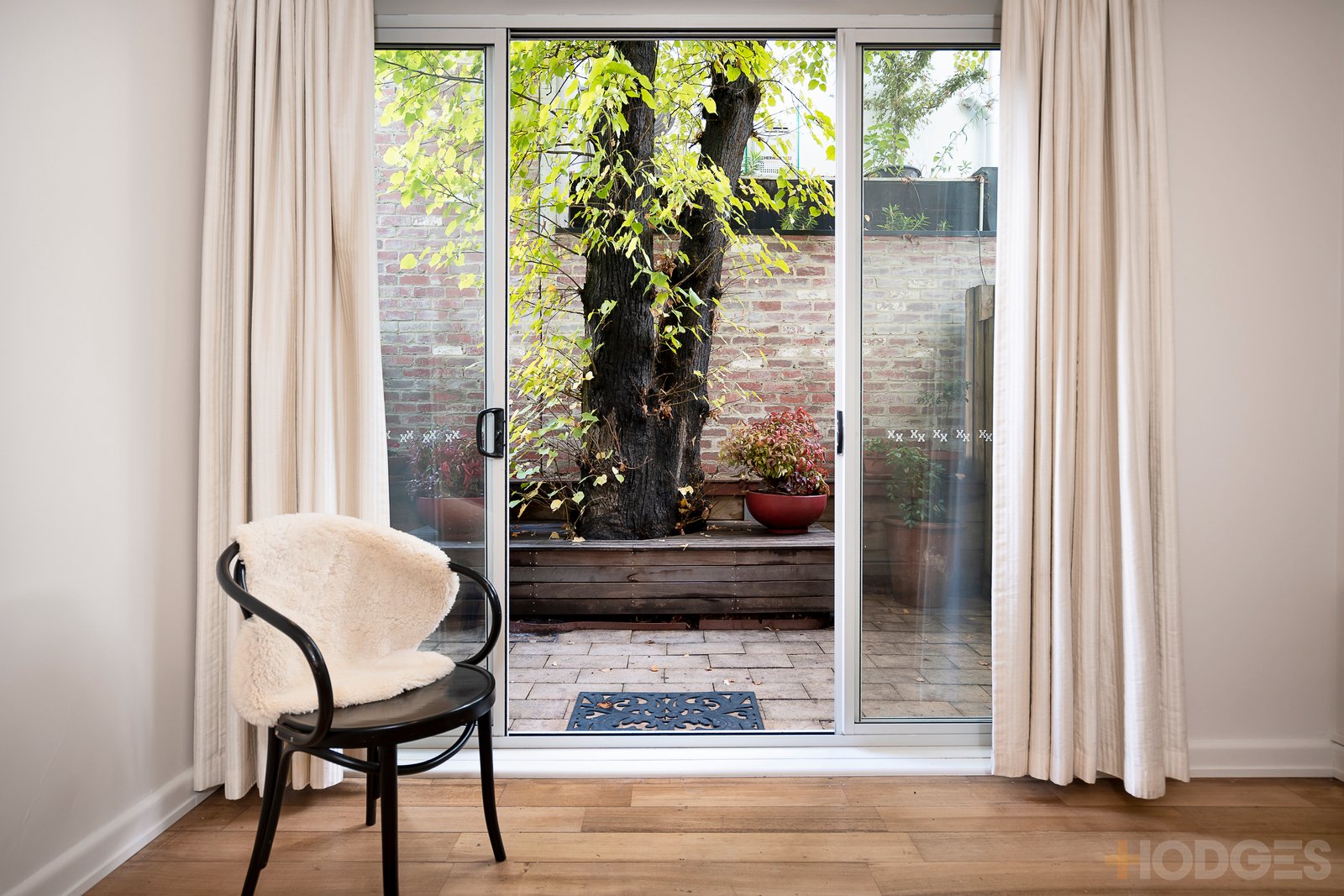 2 / 55 Caroline Street South Yarra