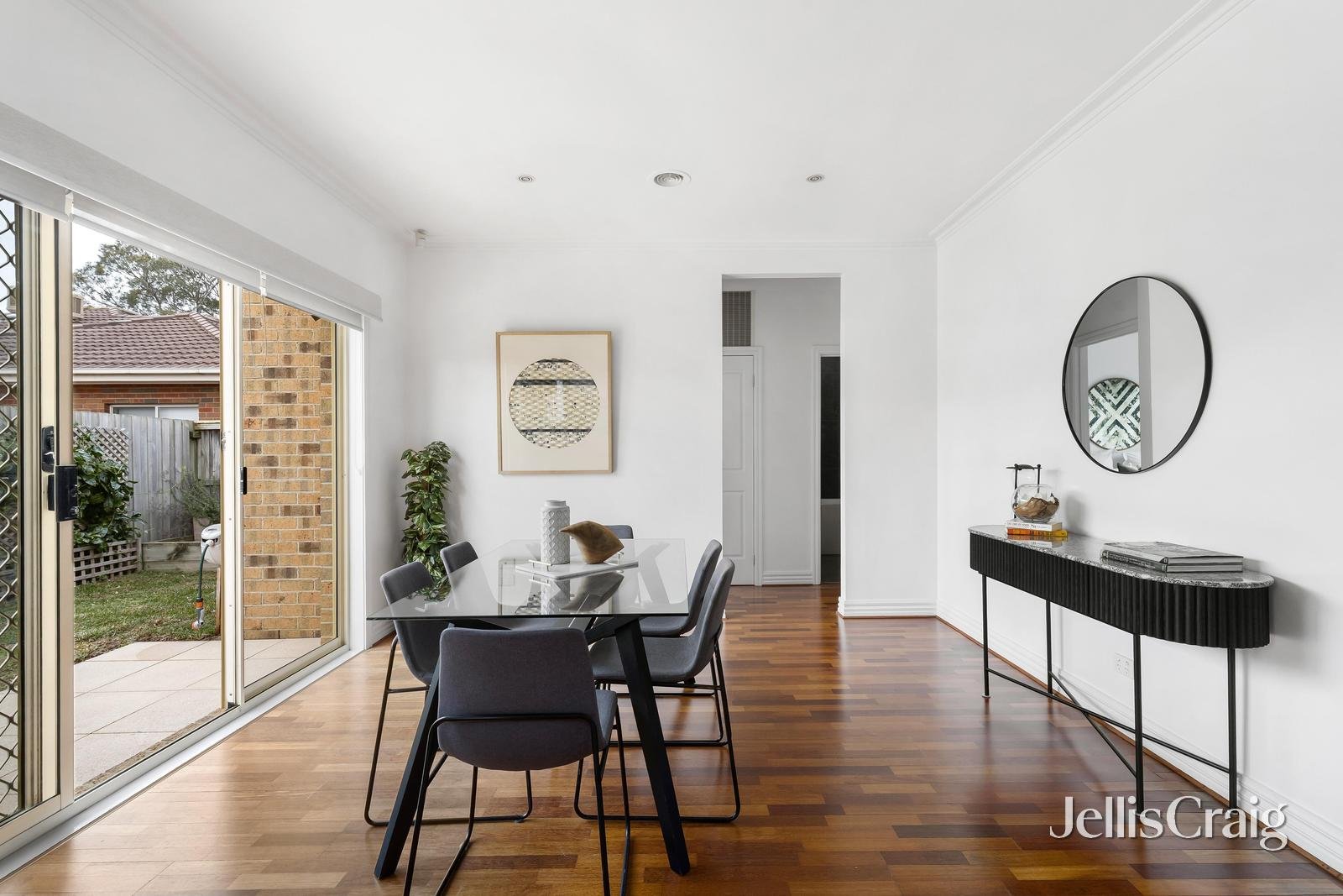 2/55 Clay Street, Moorabbin image 5