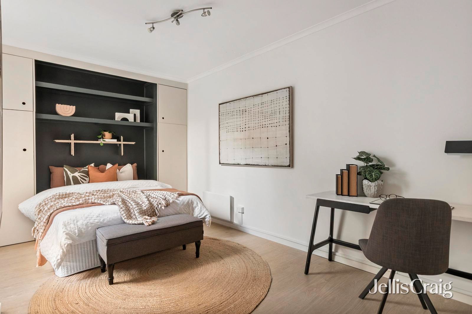 2/55 Dover Street, Flemington image 5