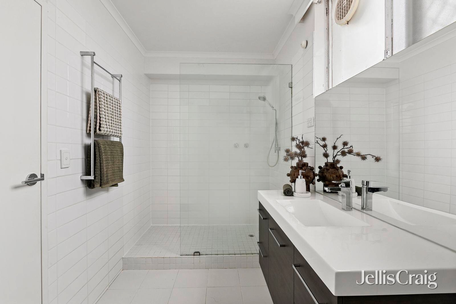 2/55 Dover Street, Flemington image 7