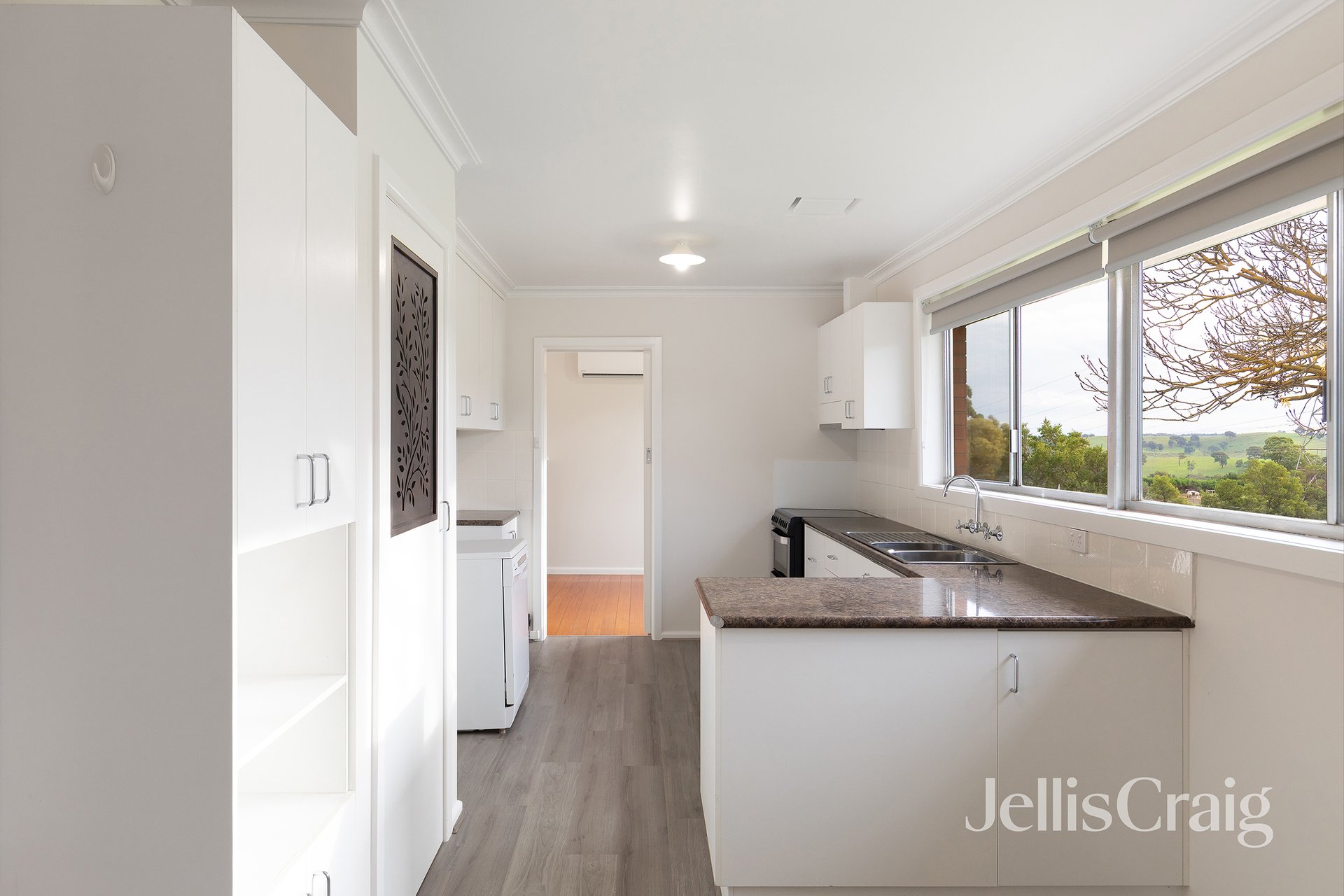 255 Eagles Nest Road, Arthurs&nbsp;Creek image 3