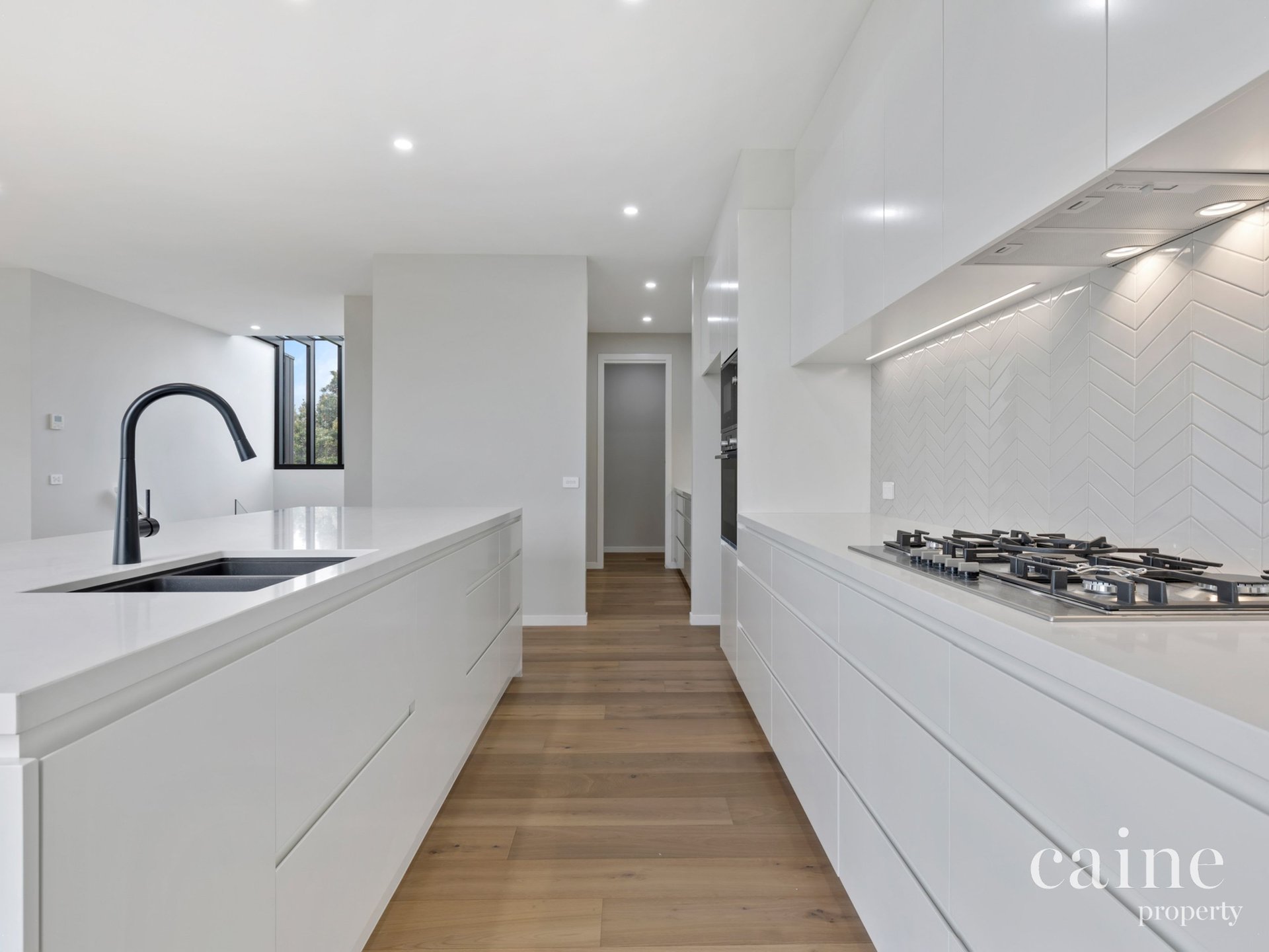 255 Great Ocean Road, Apollo Bay image 7