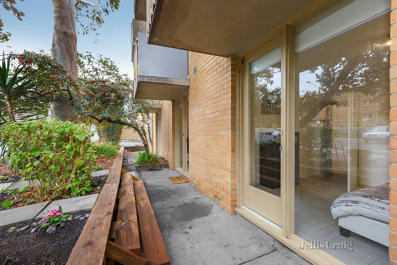 2/55 Haines Street, North Melbourne image 3