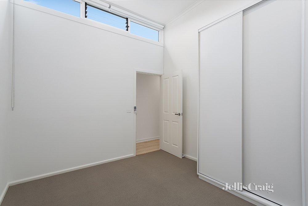 255 Para Rd, Greensborough image 7