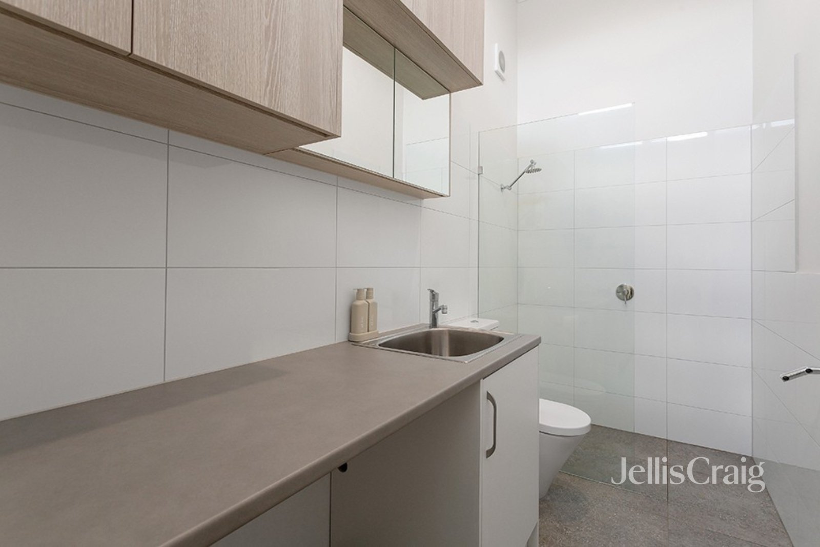 255 Para Road, Greensborough image 6