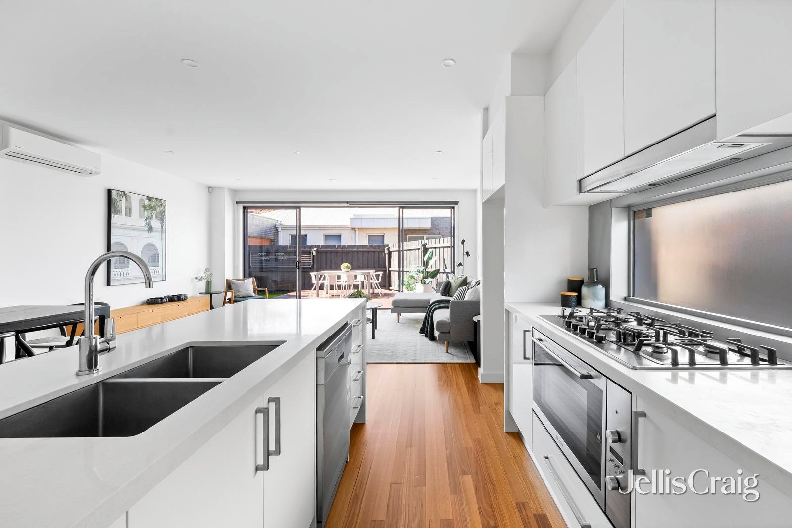 2/55 Saltley Street, South&nbsp;Kingsville image 6