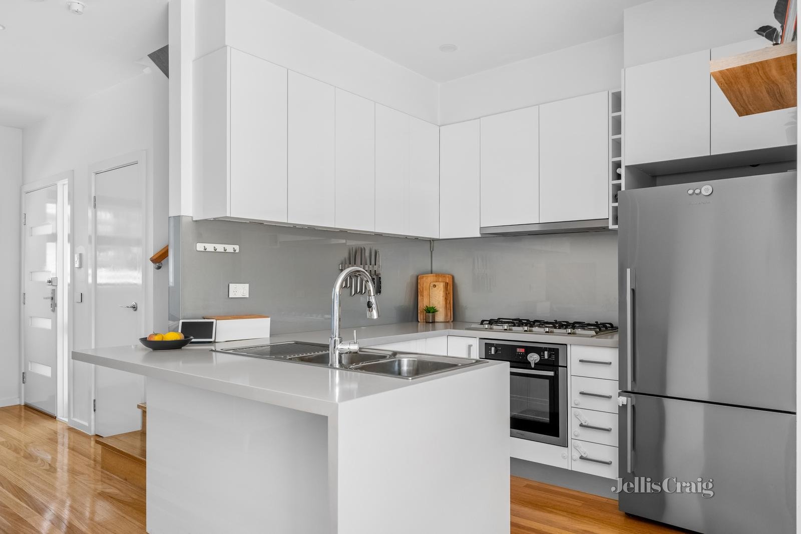 2/55 Snell Grove, Oak Park image 5