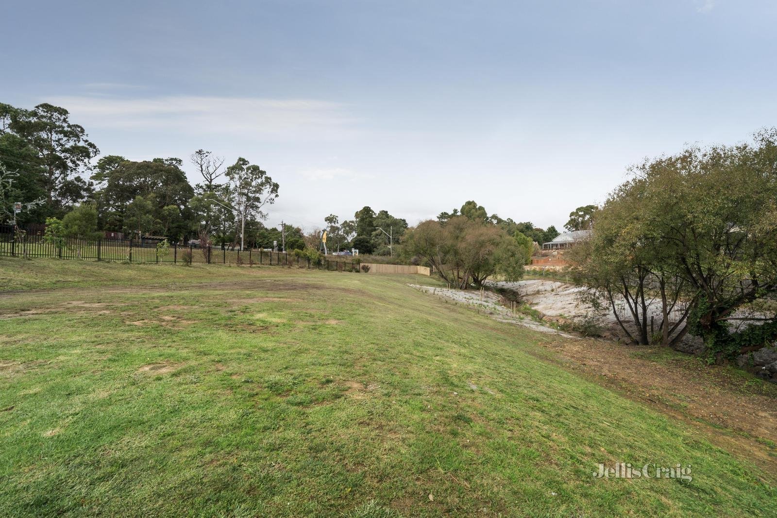 255 Warrandyte Road, Park Orchards image 6