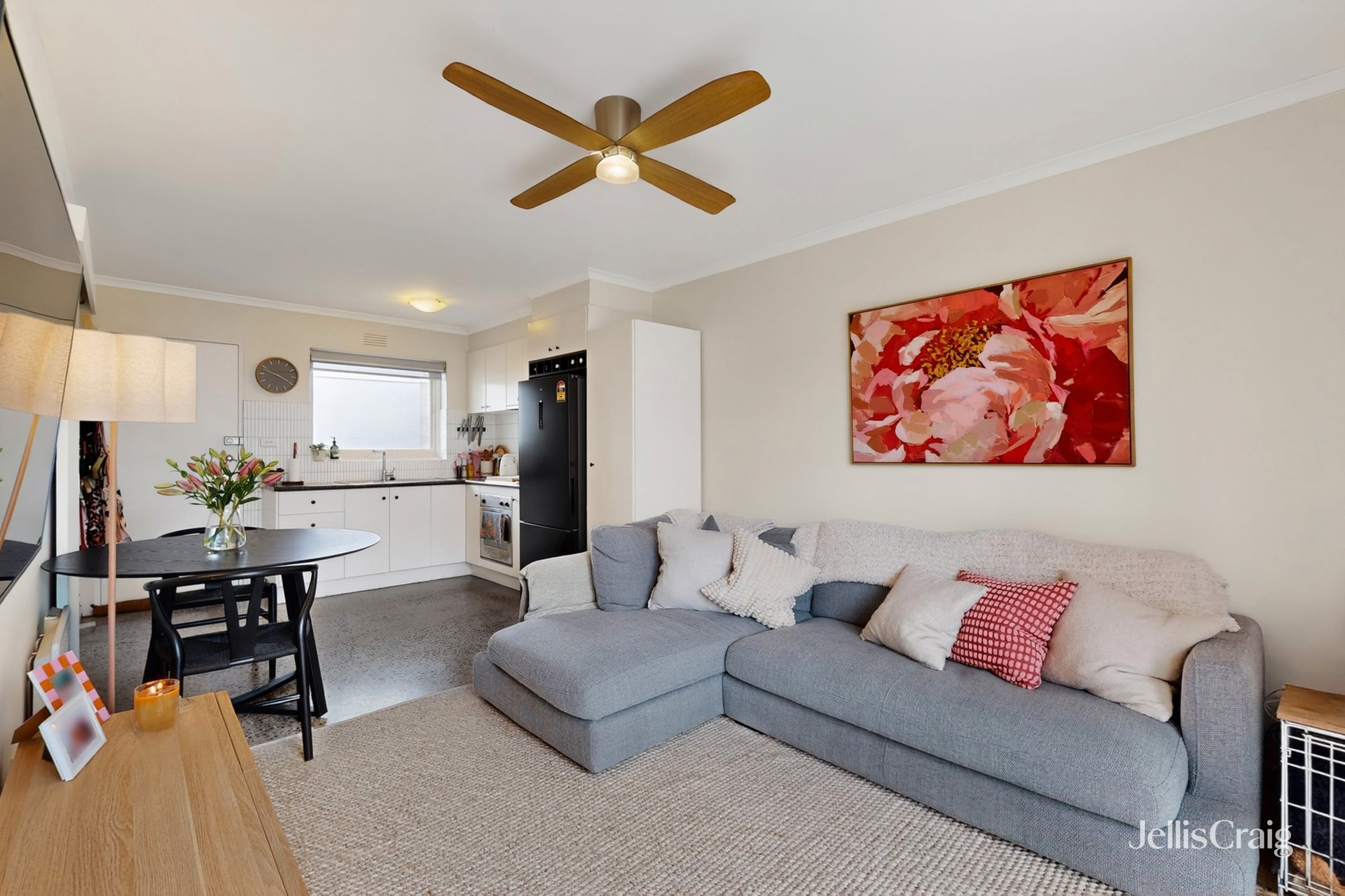 2/55 Wellington Street, Flemington image 1