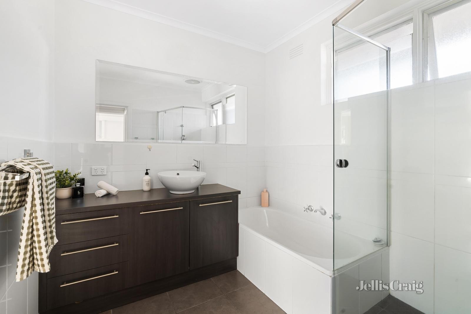 25/50 Morang Road, Hawthorn image 7