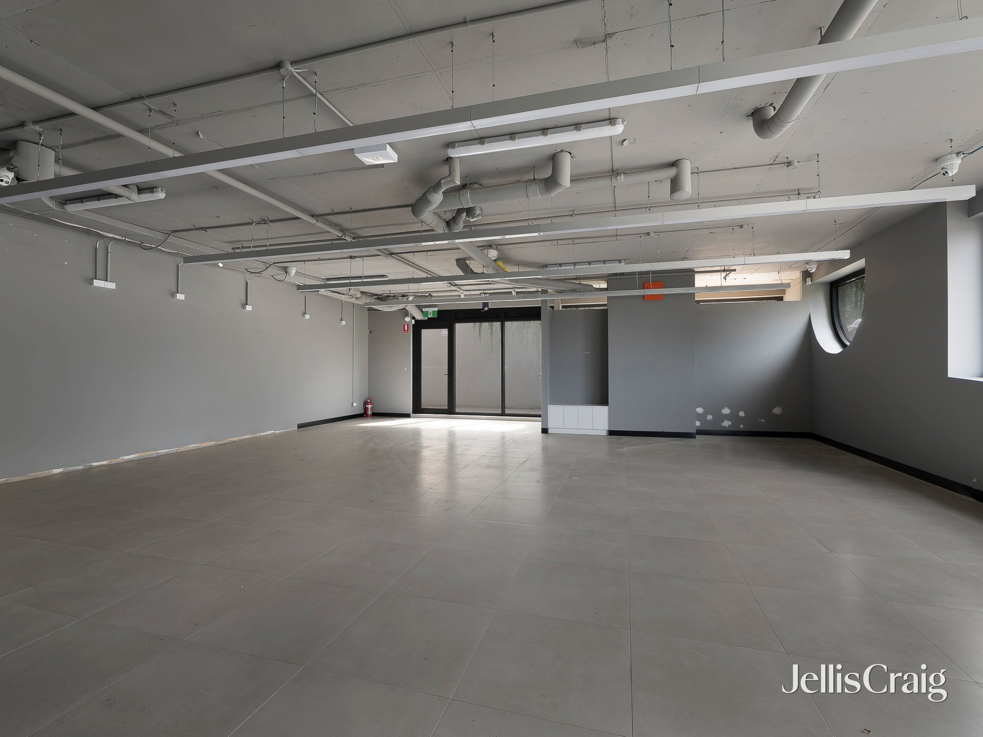 2/553 Burke Road, Camberwell image 4