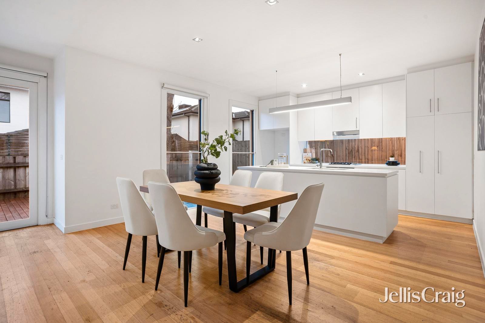 2/56 Belgravia Avenue, Mont Albert North image 5