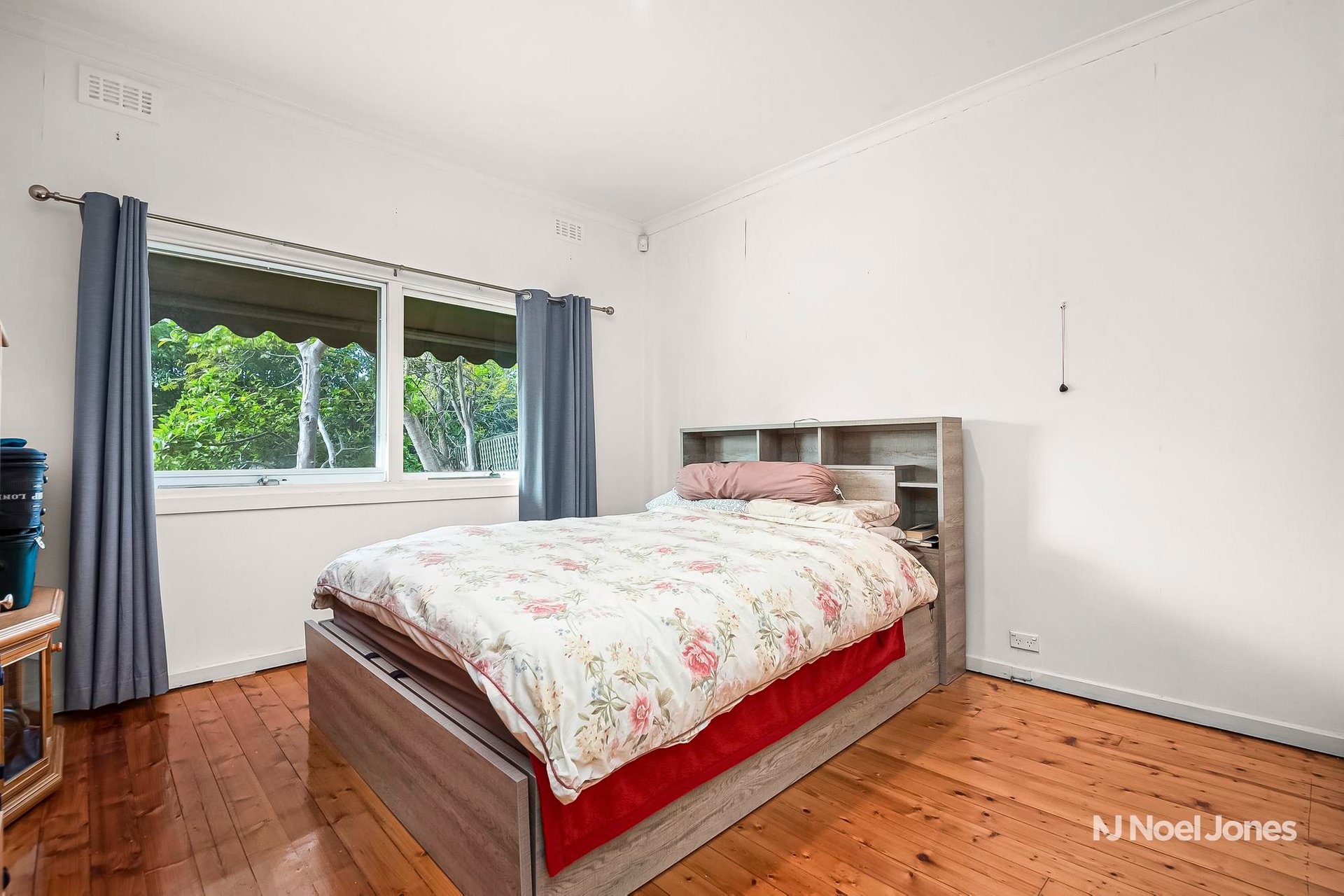 256 Belmore Road, Balwyn image 8