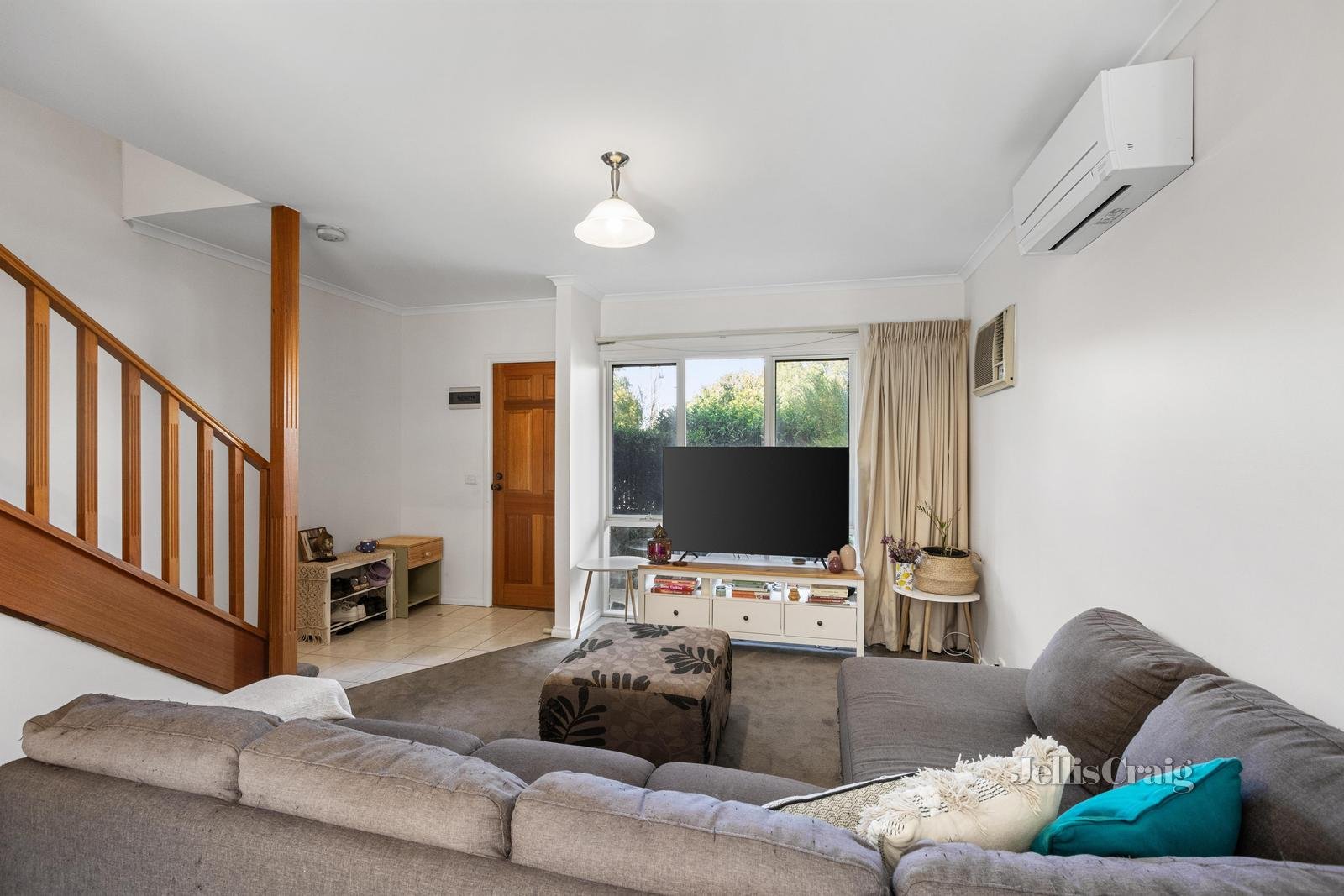 2/56 Coorigil Road, Carnegie image 4