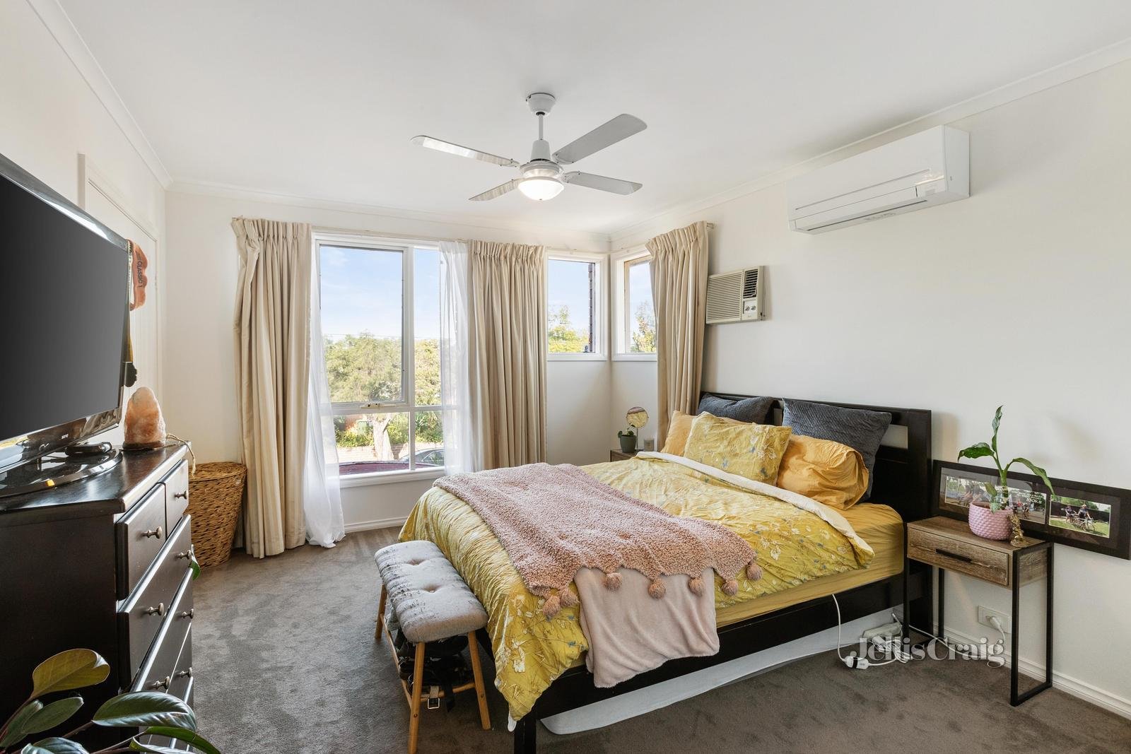 2/56 Coorigil Road, Carnegie image 8