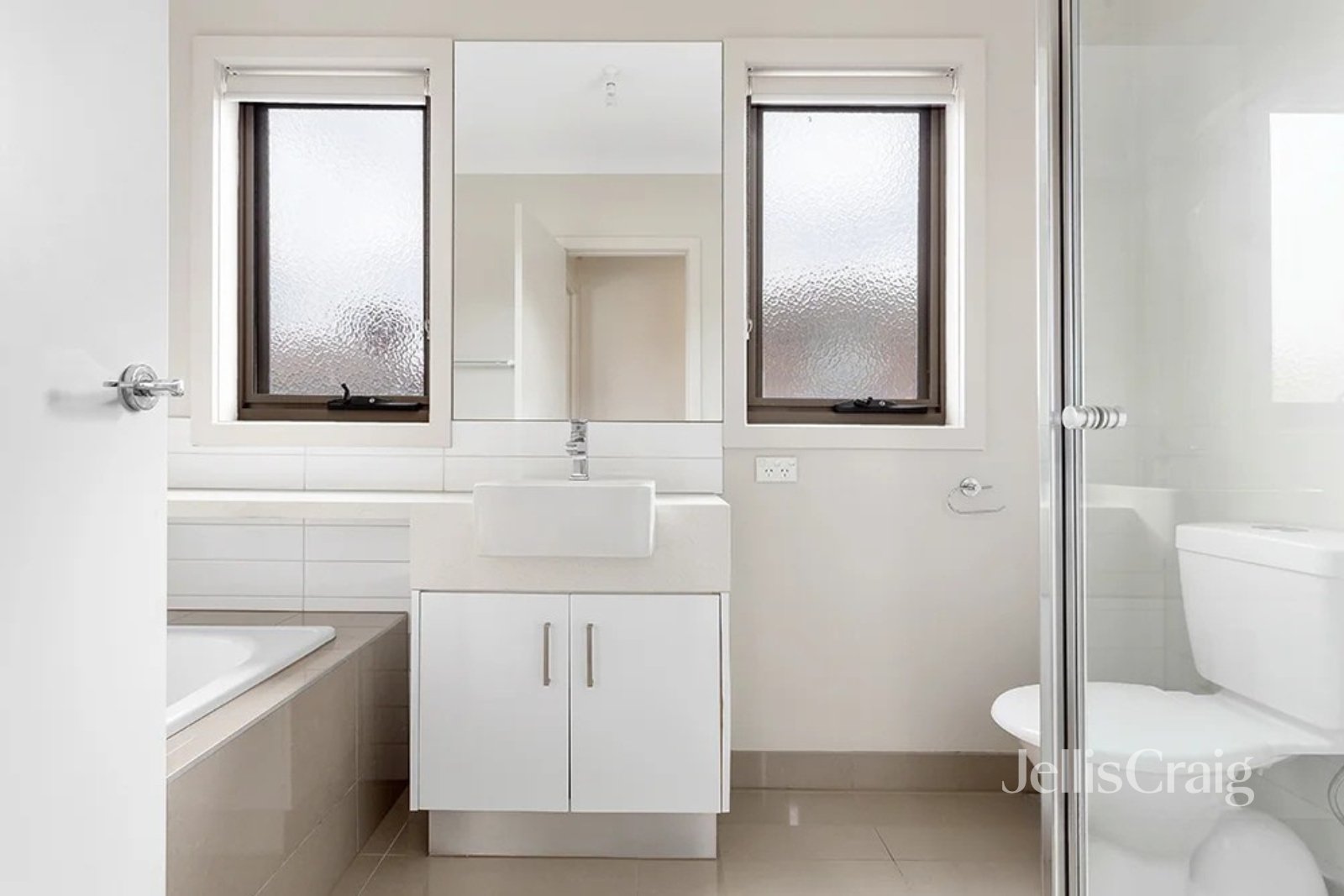 2/56 Darebin Street, Heidelberg image 8