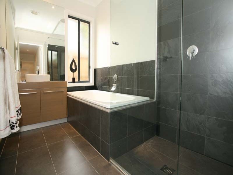 2/56 Glencairn Street, Mulgrave image 8