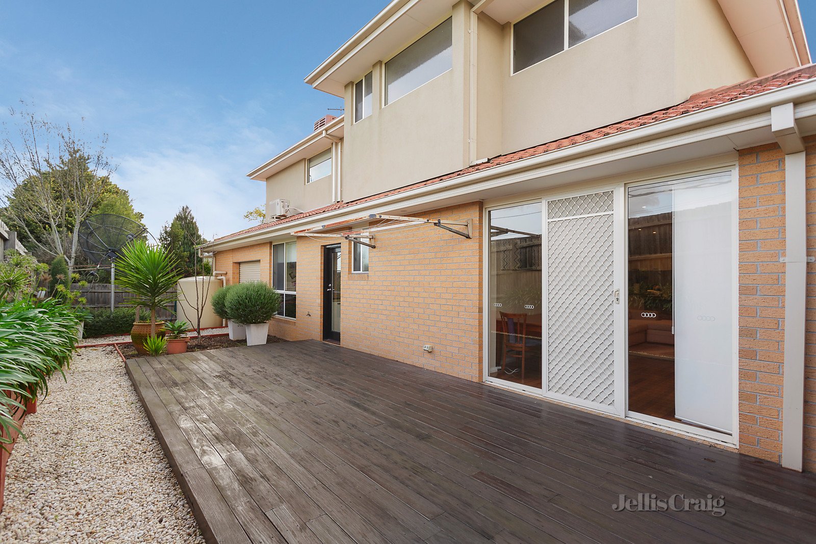 2/56 Torroodun Street, Mount Waverley image 5