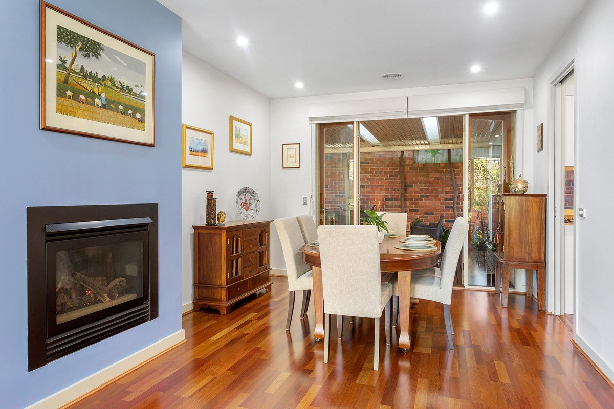 2/56 Union Road, Surrey Hills image 4