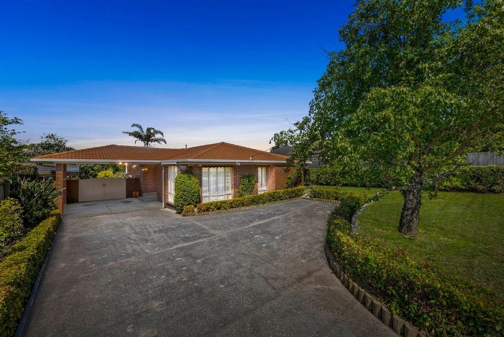 256 Waverley Road, Mount&nbsp;Waverley image 2