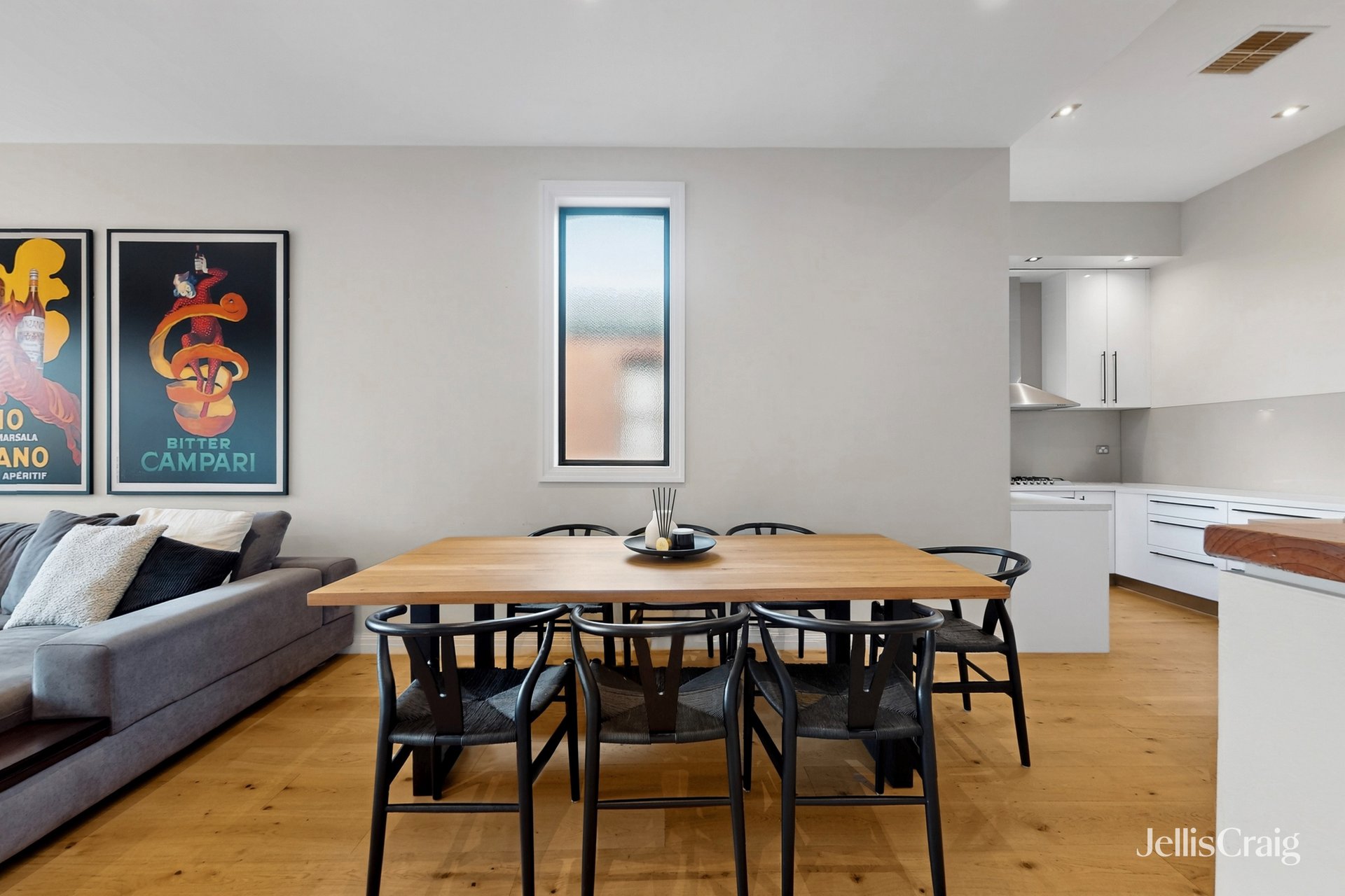 2/560 Sydney Road, Brunswick image 3