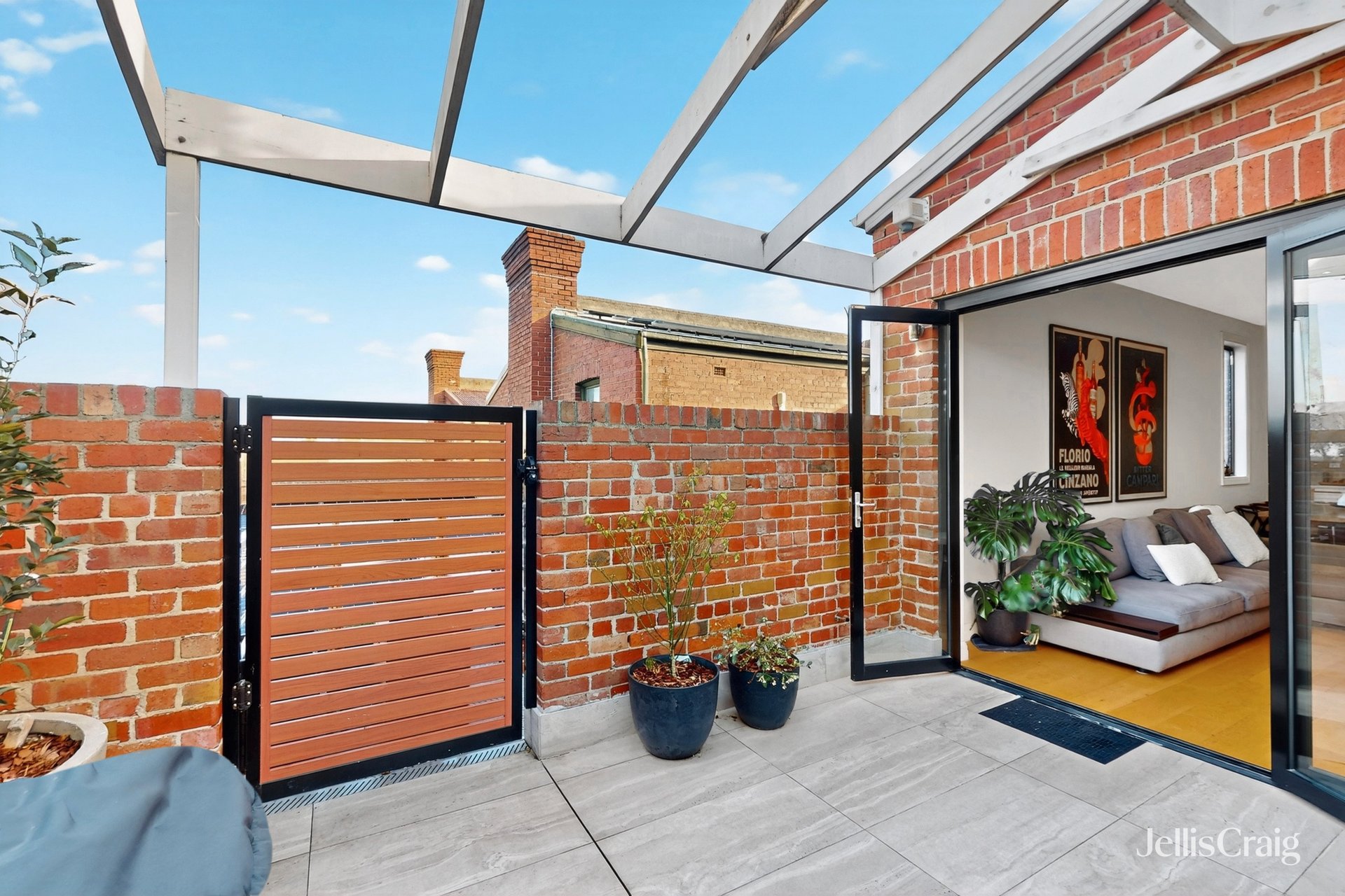 2/560 Sydney Road, Brunswick image 13