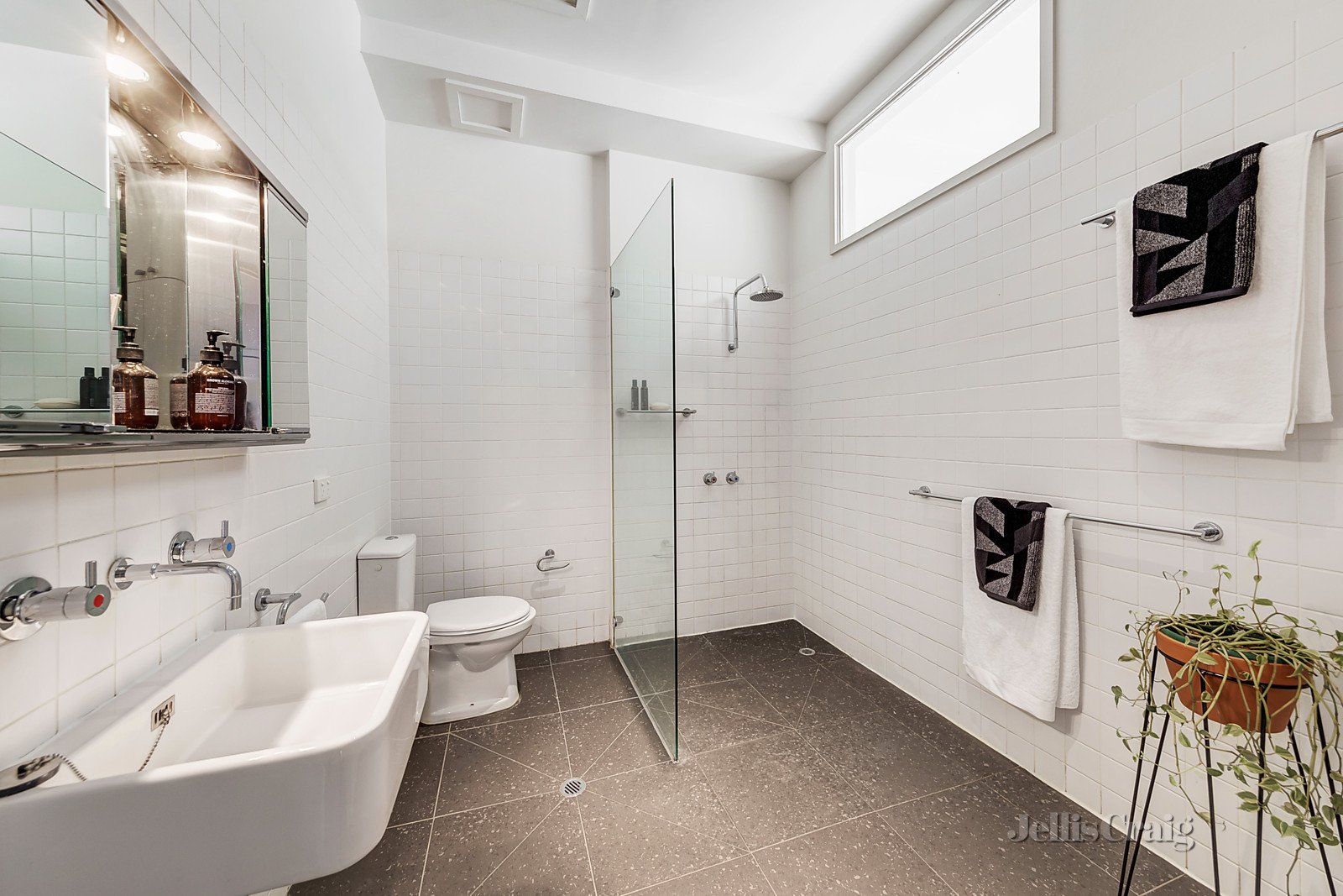 2/567 Spencer Street, West Melbourne image 7