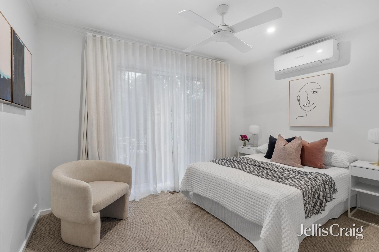 2/57 Lynden Grove, Mount Waverley image 9