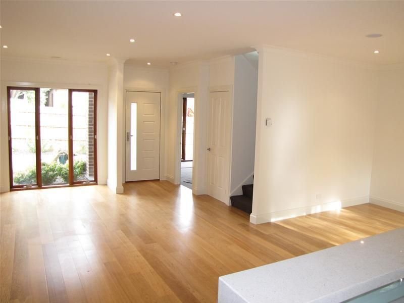 2/57 Parker Street, Templestowe Lower image 2