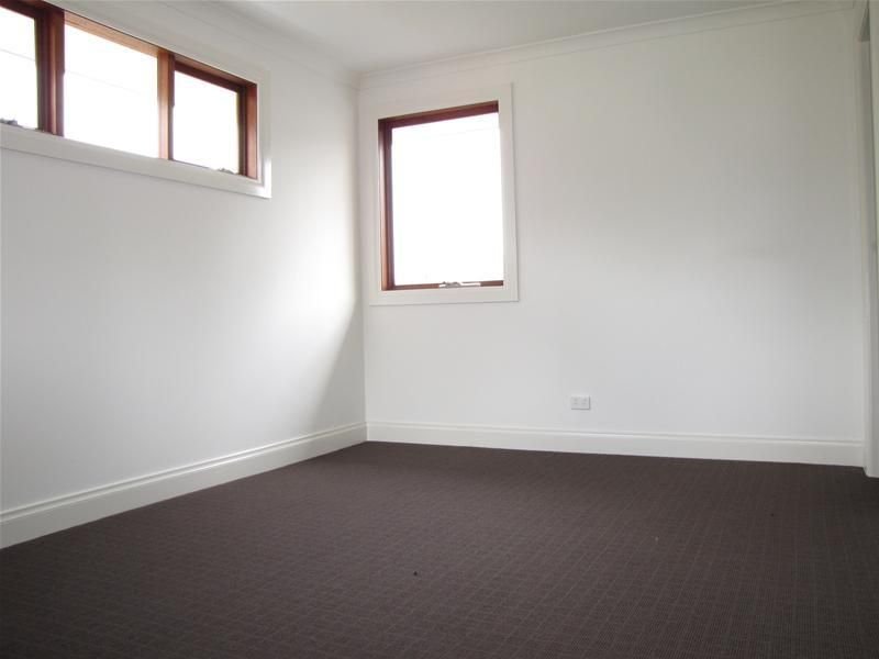 2/57 Parker Street, Templestowe Lower image 5
