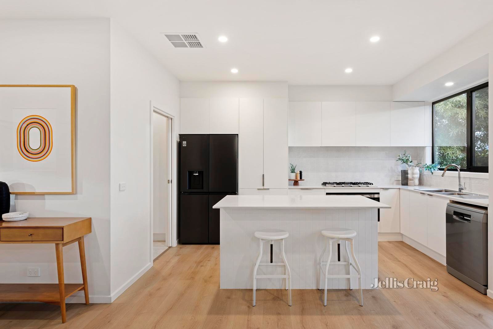 2/57 Struan Avenue, Mooroolbark image 6