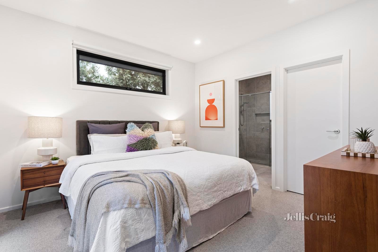 2/57 Struan Avenue, Mooroolbark image 9