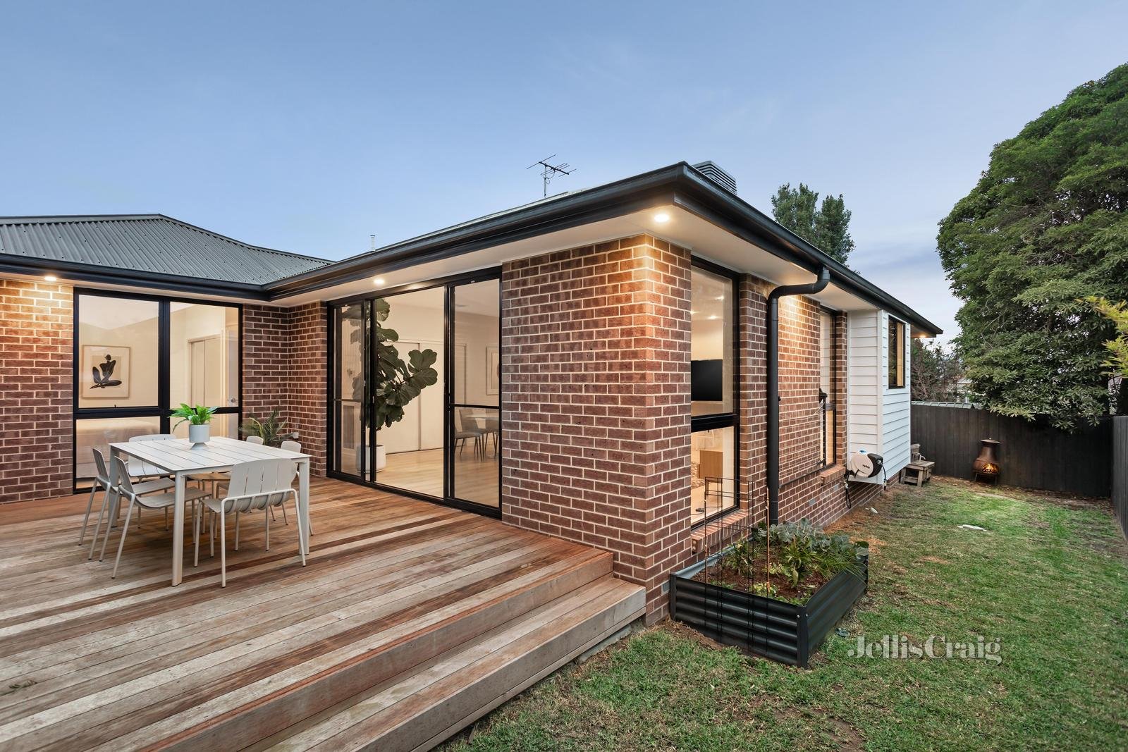 2/57 Struan Avenue, Mooroolbark image 15