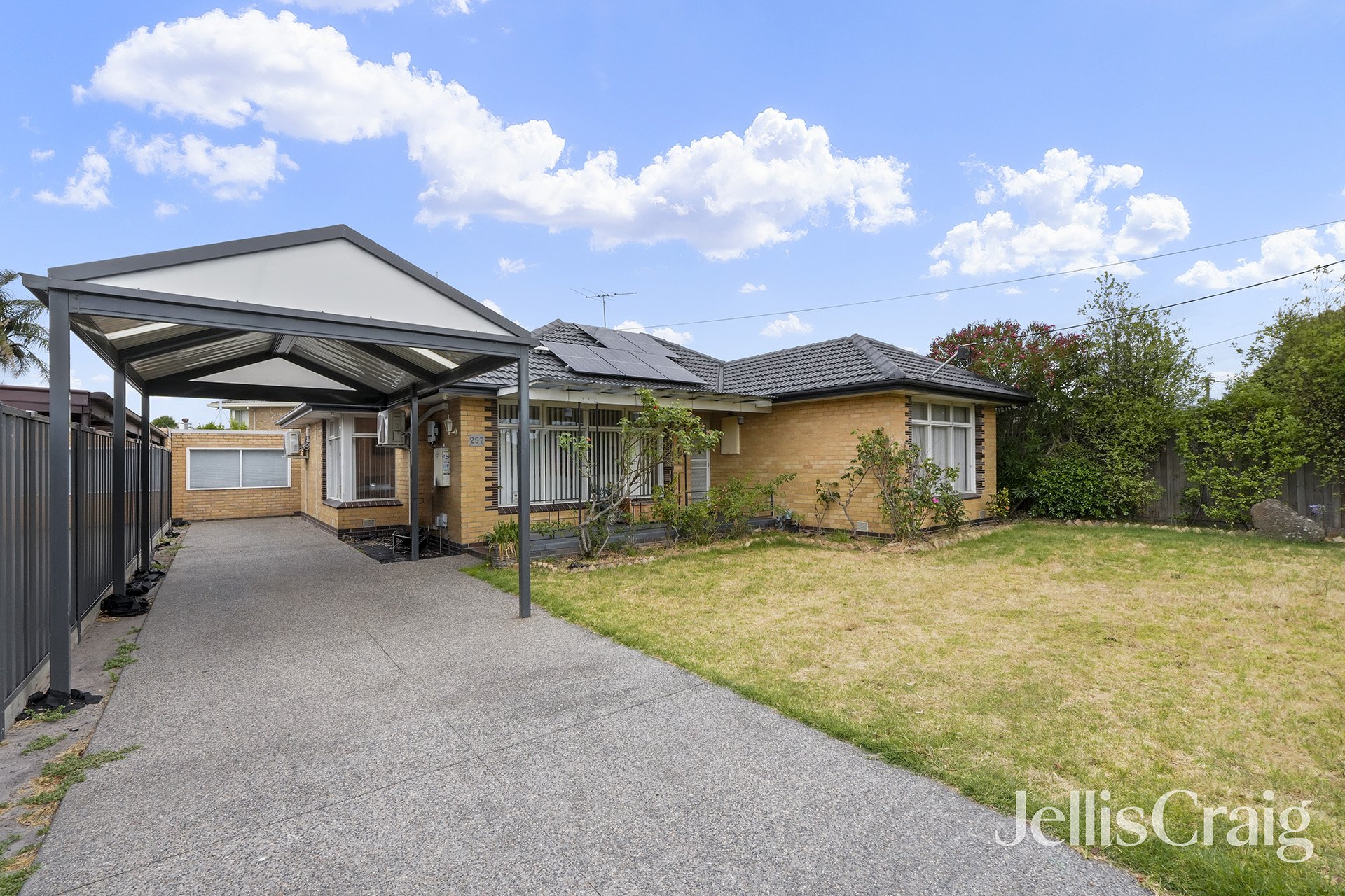257 Warrigal Road, Cheltenham image 1
