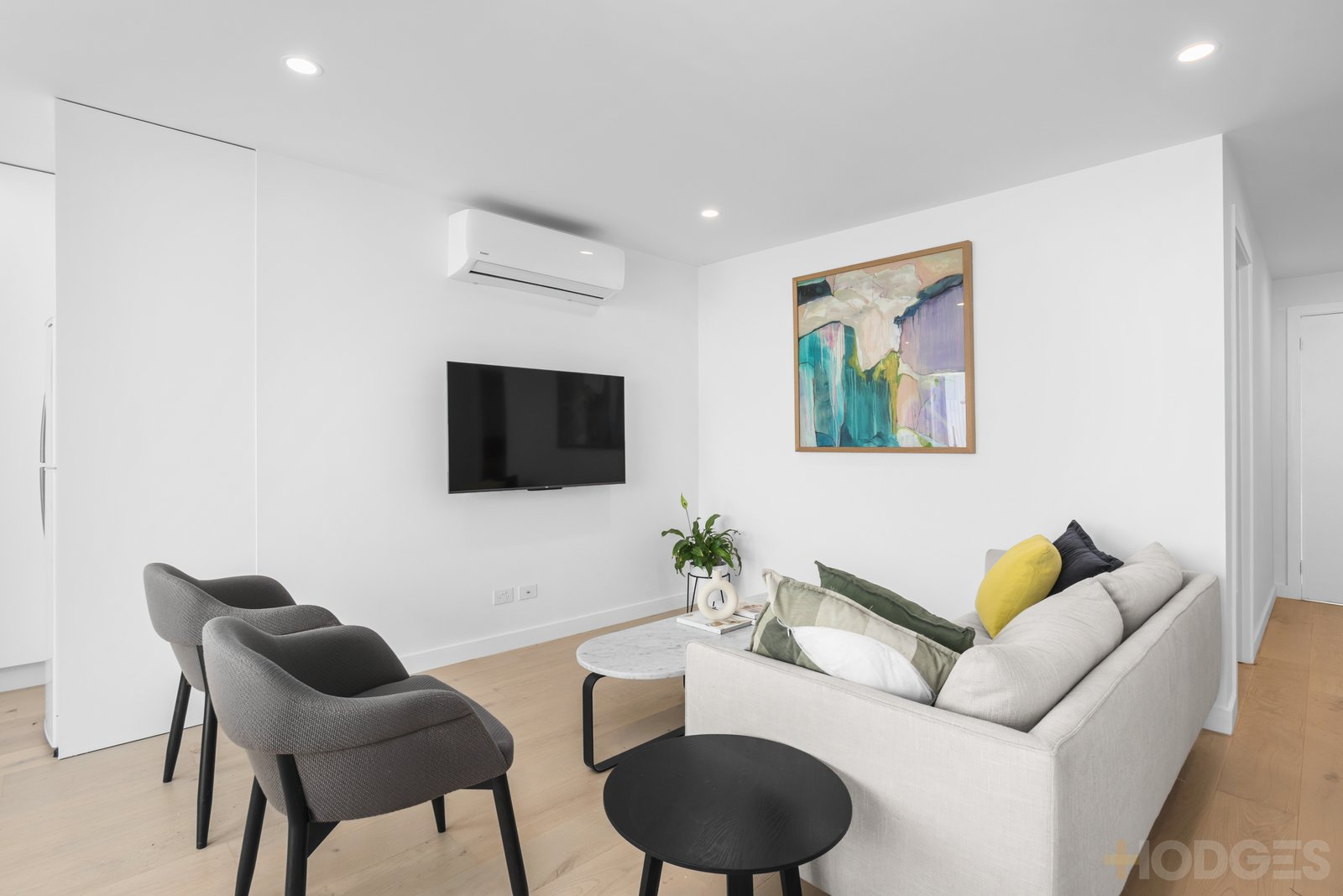 2 / 575 Balcombe Road Black Rock