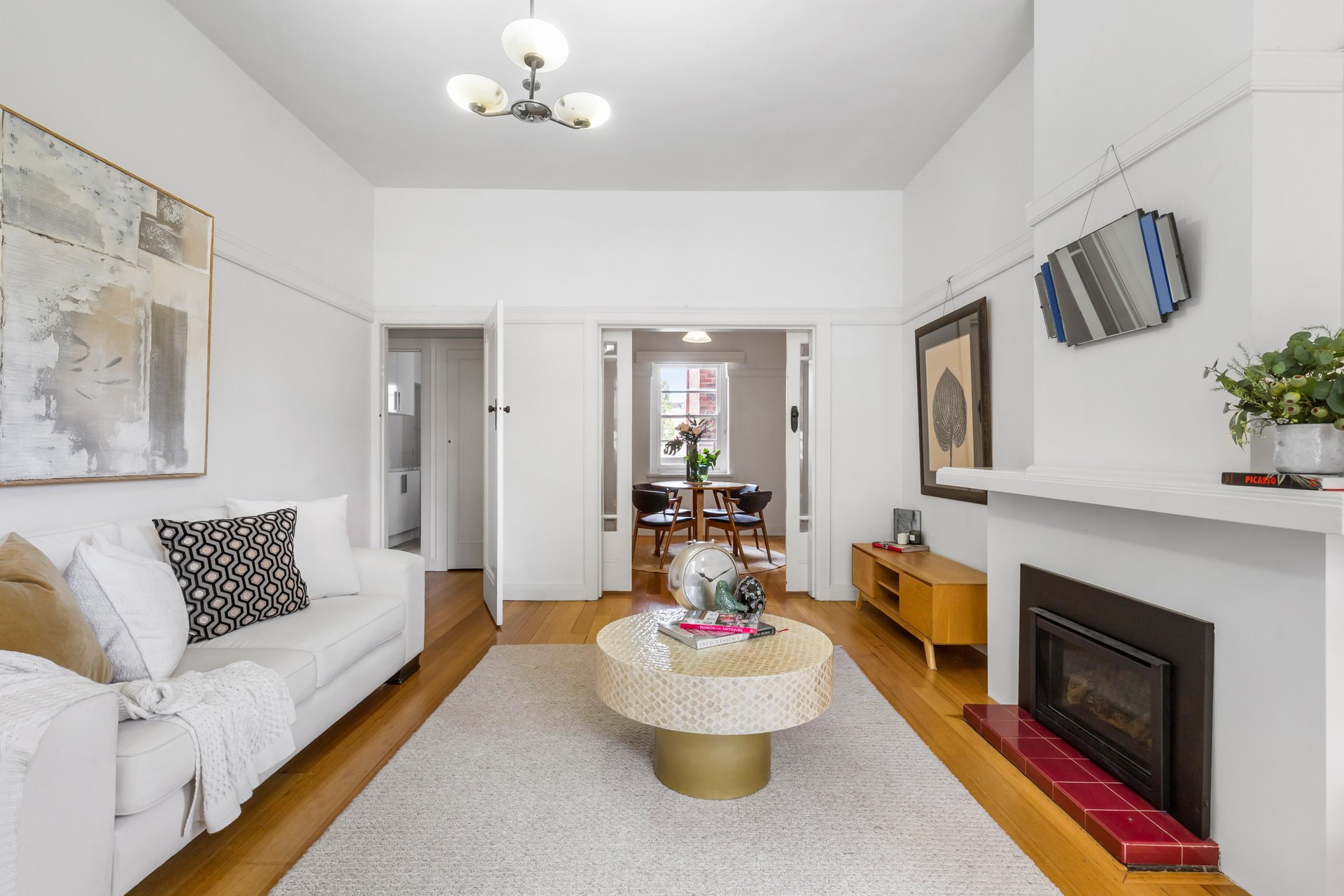 2/576 Riversdale Road, Camberwell image 3