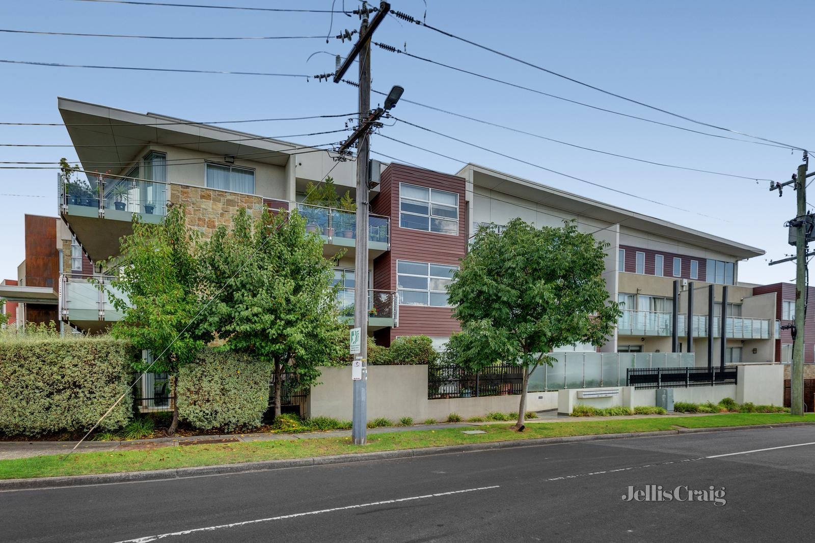 25/765-767 Doncaster Road, Doncaster image 9